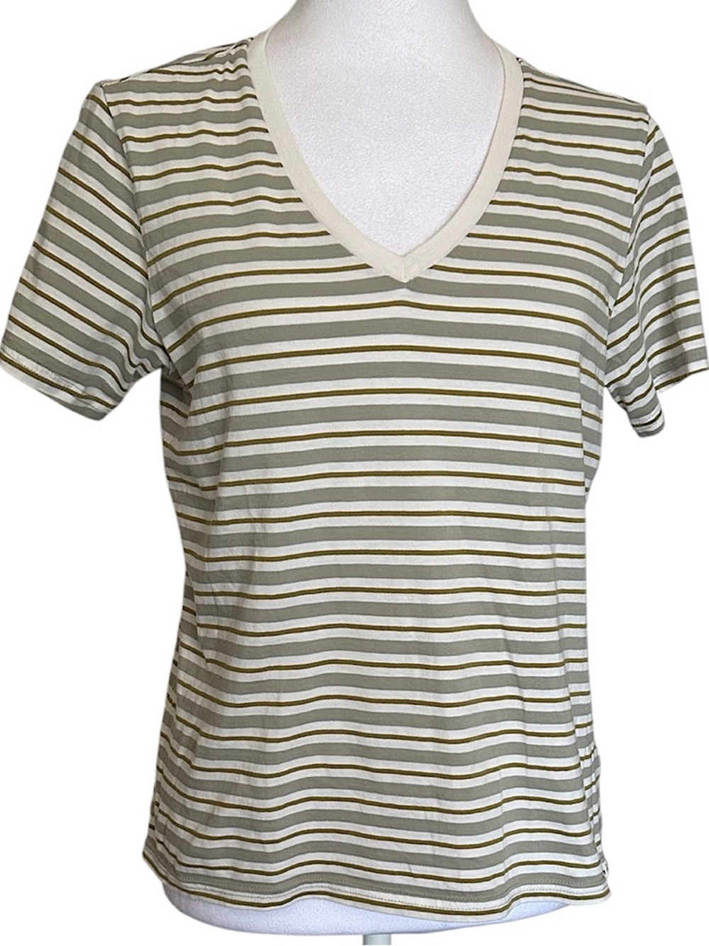 Pact Women’s Organic Cotton V-Neck T-Shirt Size S Casual Neutral Sustainable